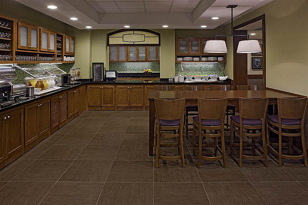 Hyatt Place Cincinnati Blue Ash Étterem fotó